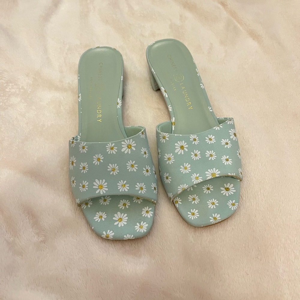 Chinese Laundry Women's Daisy Slide Sandals - Light Blue
